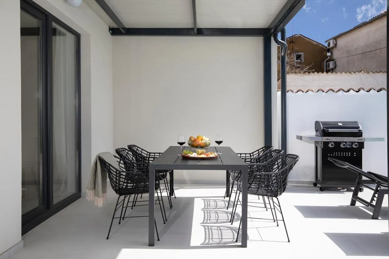 Villa Artis 0*, Pula Croatia